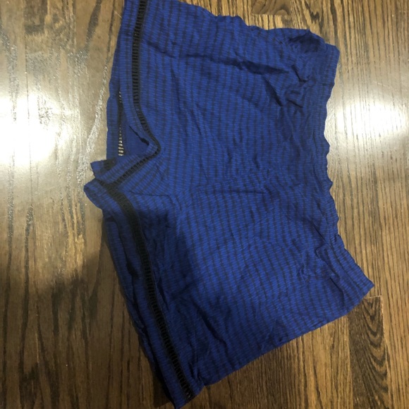 Mid-rise blue shorts with black trim - M - Picture 2 of 2